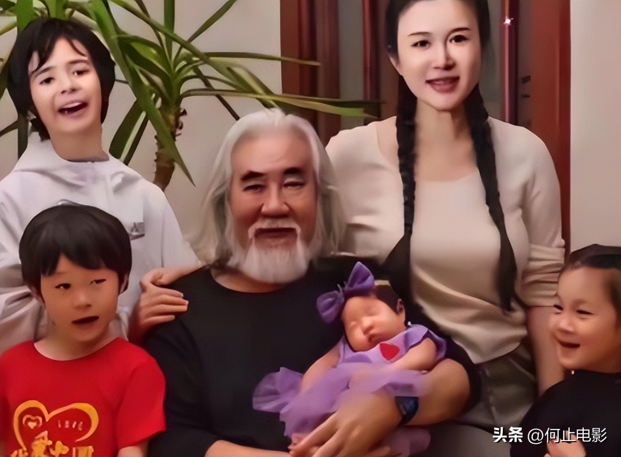 _汪峰前妻齐丹近况曝光_沈冰近况凸点照曝光