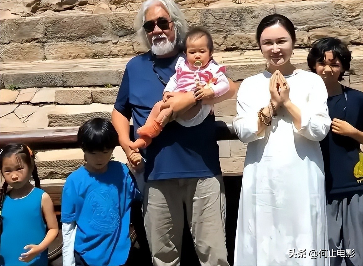 沈冰近况凸点照曝光_汪峰前妻齐丹近况曝光_