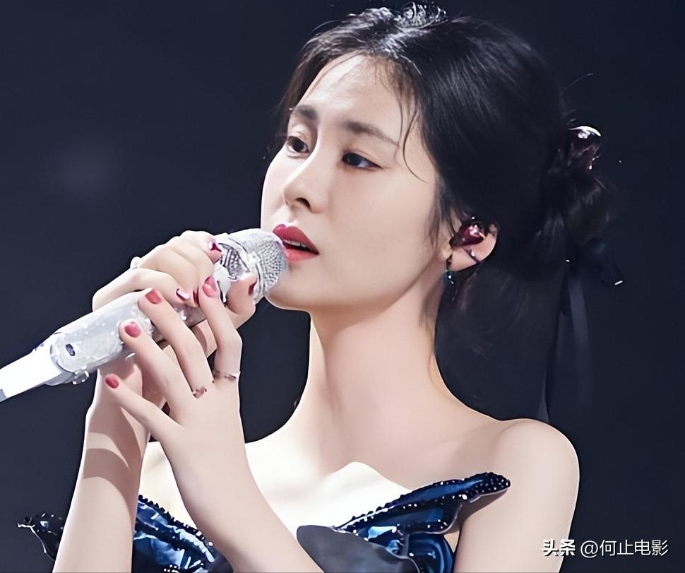 沈腾摸到华晨宇那里_沈腾宠华晨宇_