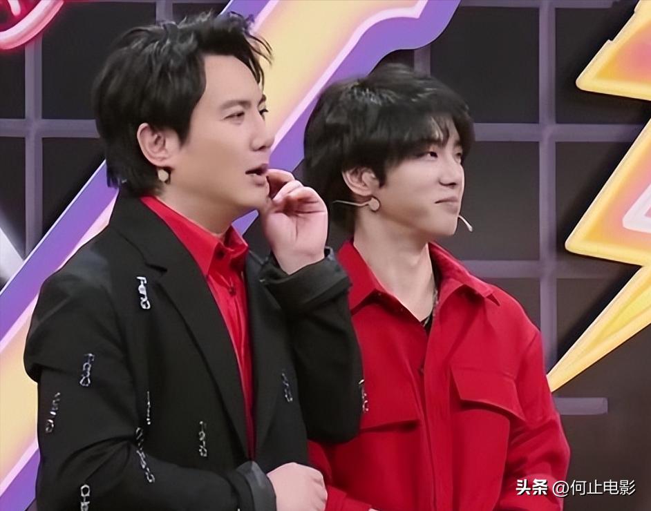 沈腾摸到华晨宇那里_沈腾宠华晨宇_