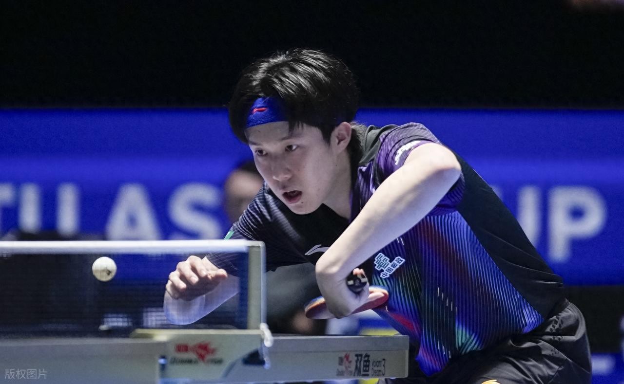 乒乓球亚洲杯-王楚钦4-0轻取19岁黑马 挺进男单决赛 将与日本争冠__乒乓球亚洲杯-王楚钦4-0轻取19岁黑马 挺进男单决赛 将与日本争冠