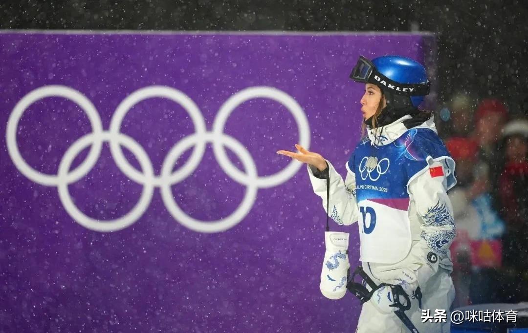 谷爱凌大跳台摘银，两届冬奥会已获5枚奖牌！_谷爱凌大跳台摘银，两届冬奥会已获5枚奖牌！_