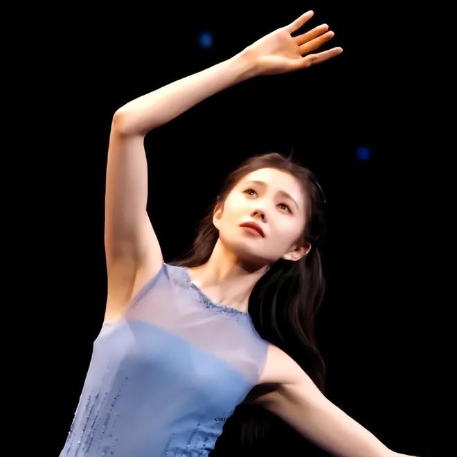 刘浩存独舞风波升级！唐诗逸朱洁静镜头少，连夜捂嘴瘫痪女孩讨论__刘浩存独舞风波升级！唐诗逸朱洁静镜头少，连夜捂嘴瘫痪女孩讨论