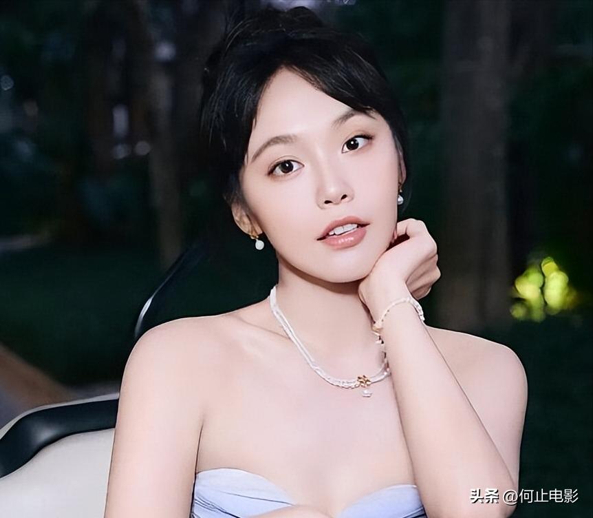 _舅舅就是亲爹, 两年接18部剧为母买豪宅, 拒认亲父的她才是人间清醒_舅舅就是亲爹, 两年接18部剧为母买豪宅, 拒认亲父的她才是人间清醒