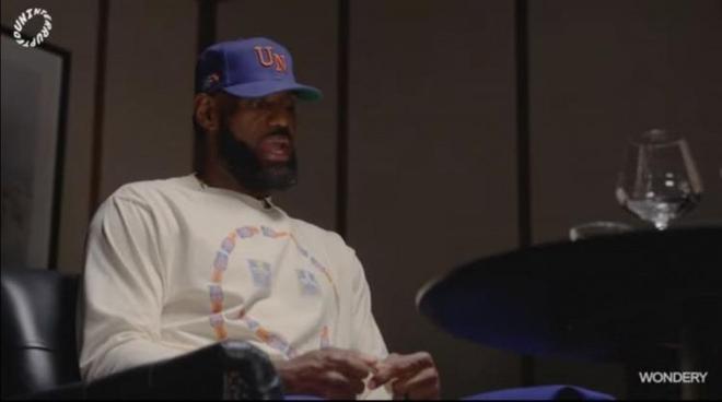 哈登碰瓷詹皇_詹姆士哈登_