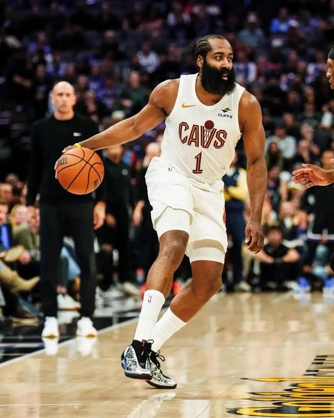 哈登4和米切尔2那个实战更好__米切尔1和哈登3哪个性能好