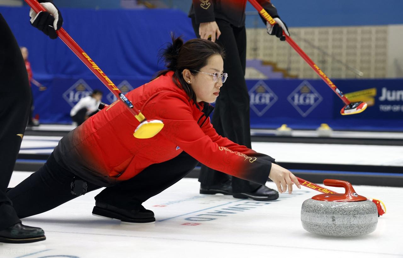 冬奥会冰壶战报！中国队爆冷卫冕冠军，日本被绝杀，美国韩国大胜__冬奥会冰壶战报！中国队爆冷卫冕冠军，日本被绝杀，美国韩国大胜