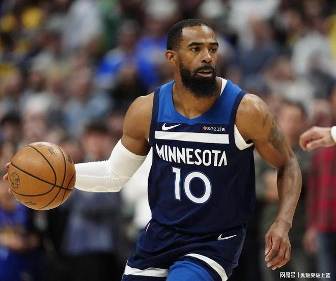 森林狼狼王回归请大叔吃饭_狼王回归森林狼_