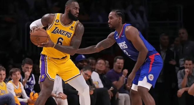 詹姆斯进入湖人_詹姆斯加盟湖人之后湖人阵容_