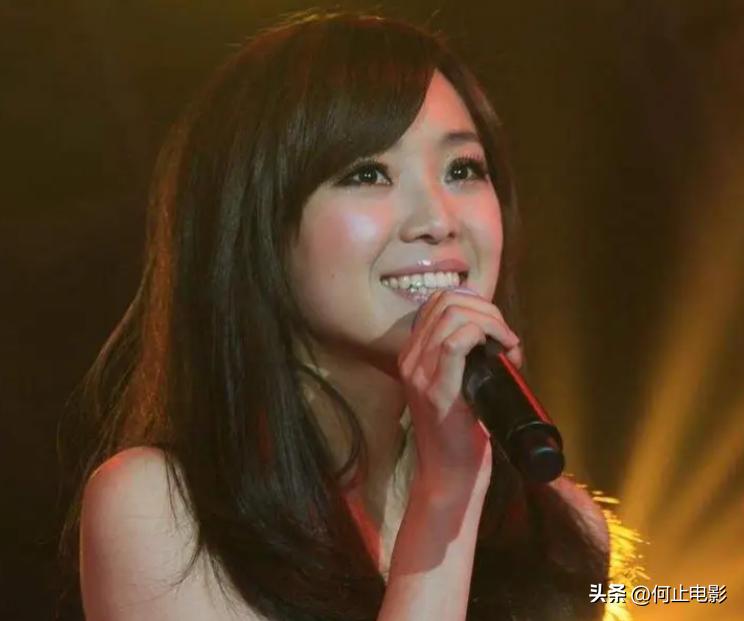 云朵生日会仅过去1天, 妖魔鬼怪全现行, 背叛师门宣传代孕是真是假?_云朵生日会仅过去1天, 妖魔鬼怪全现行, 背叛师门宣传代孕是真是假?_