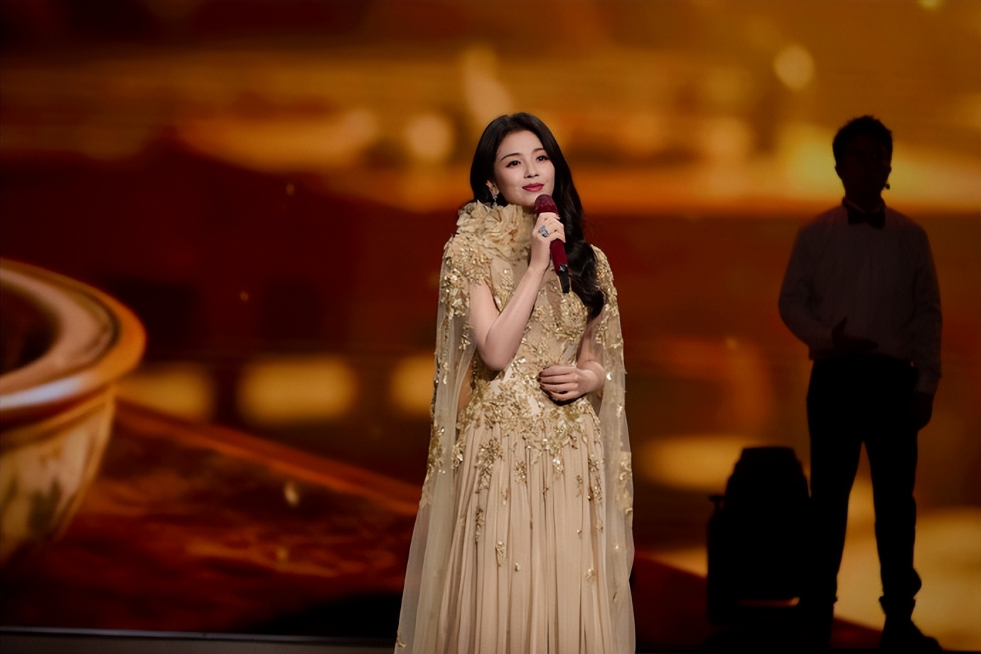 _辽宁卫视春晚歌曲_辽宁春晚最好看