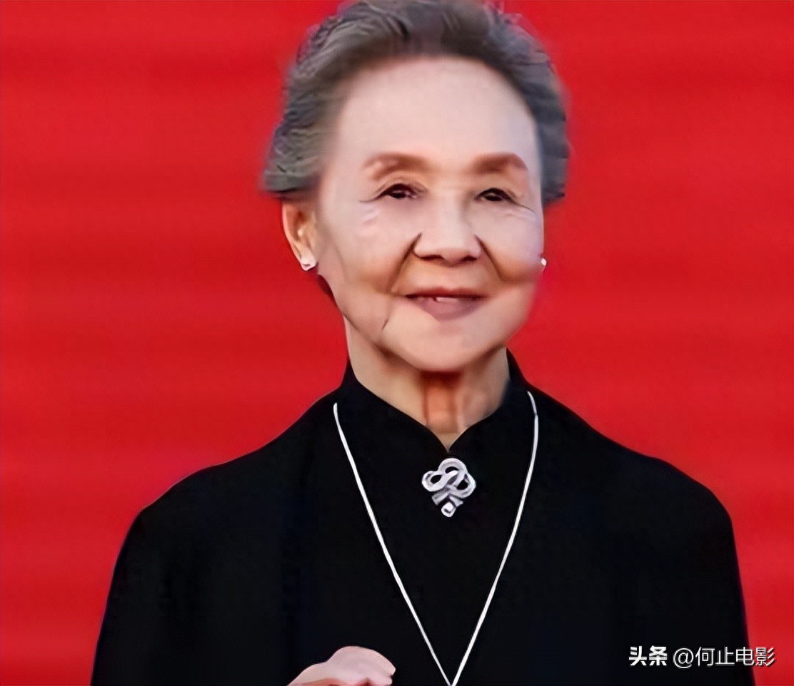 闺女火锅__网友偶遇靳东吃火锅