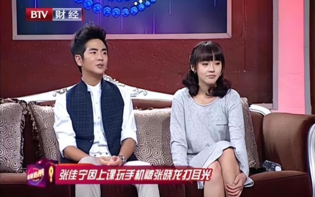 善恶终有报！喊舅舅“爸”，拒认亲爹却帮继父求婚 她的人生太狗血_善恶终有报！喊舅舅“爸”，拒认亲爹却帮继父求婚 她的人生太狗血_