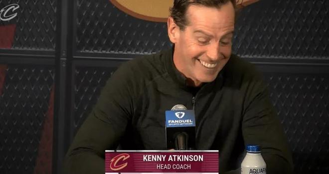 场均19+5+8！骑士东部第一，哈登影响力真大，阿特金森也摊牌了__场均19+5+8！骑士东部第一，哈登影响力真大，阿特金森也摊牌了