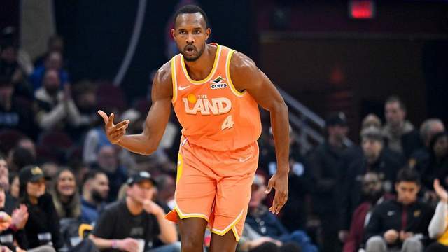 冲6连胜？骑士2员大将复出，哈登喂饼击穿篮网内线，米神对飚波特__冲6连胜？骑士2员大将复出，哈登喂饼击穿篮网内线，米神对飚波特