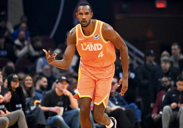 _骑士重大利好!莫布利伤缺7场后复出,首次搭档哈登剑指6连胜_骑士重大利好!莫布利伤缺7场后复出,首次搭档哈登剑指6连胜