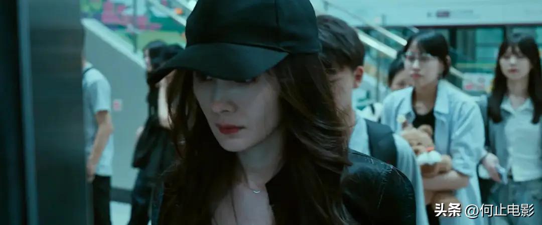 全是反转！看完《惊蛰无声》 我说:当代谍战片大门 被张艺谋踹烂了__全是反转！看完《惊蛰无声》 我说:当代谍战片大门 被张艺谋踹烂了