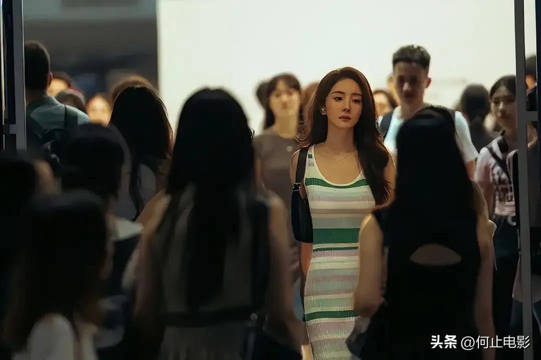 _全是反转！看完《惊蛰无声》 我说:当代谍战片大门 被张艺谋踹烂了_全是反转！看完《惊蛰无声》 我说:当代谍战片大门 被张艺谋踹烂了