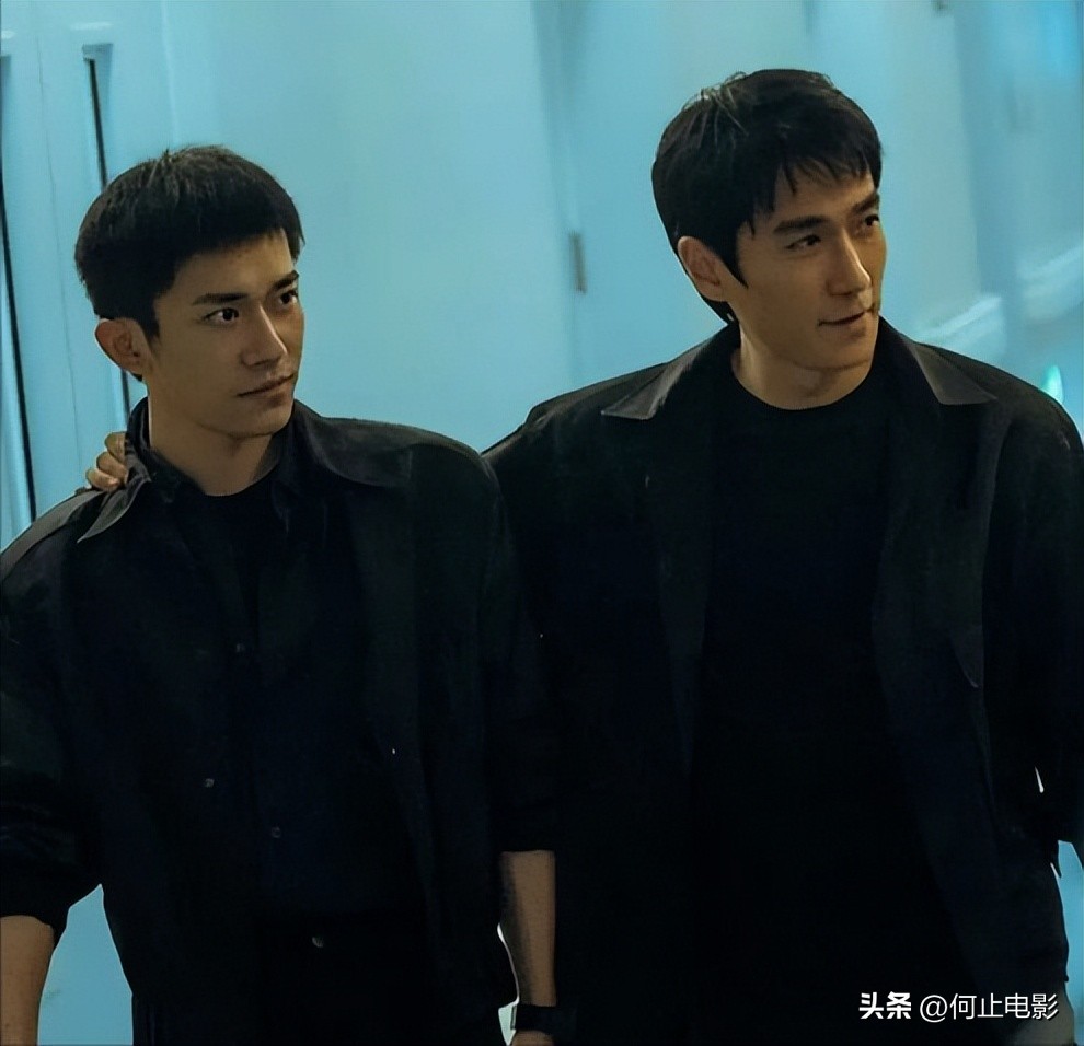 全是反转！看完《惊蛰无声》 我说:当代谍战片大门 被张艺谋踹烂了__全是反转！看完《惊蛰无声》 我说:当代谍战片大门 被张艺谋踹烂了