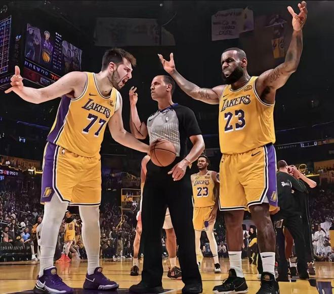 _完全不给面子!詹皇过新年打脸高层,点名怀念浓眉,让东契奇难堪_完全不给面子!詹皇过新年打脸高层,点名怀念浓眉,让东契奇难堪