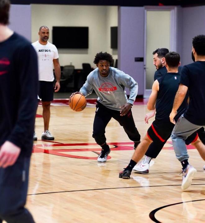 手腕伤_掰手腕造成骨折的概率_