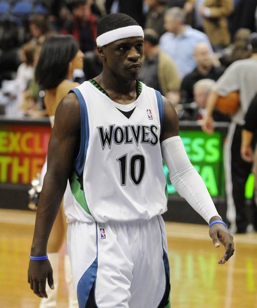 库里成名之战尼克斯是哪一场__尼克斯中锋库里