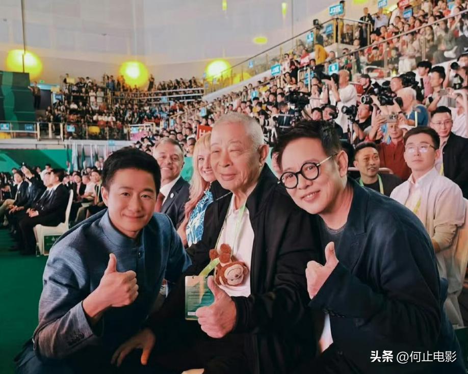 李连杰电影配角光头_李连杰电影里面的光头_