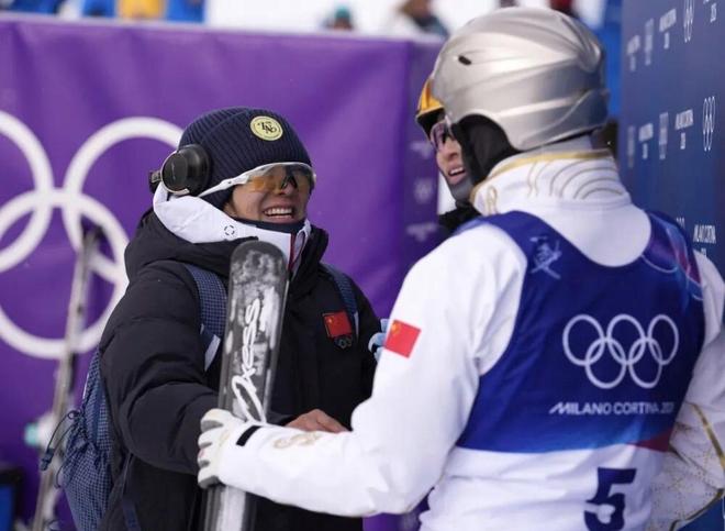 甜宠姐弟恋文_镜音双子姐弟恋甜文_