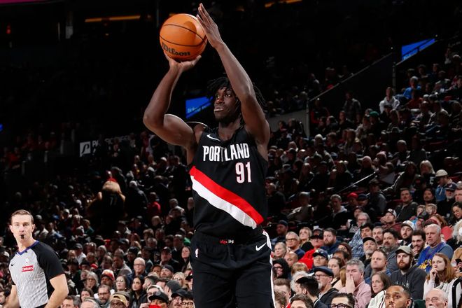 _转正后首秀的表现一塌糊涂，开拓者这样的操作是正确的吗？_转正后首秀的表现一塌糊涂，开拓者这样的操作是正确的吗？