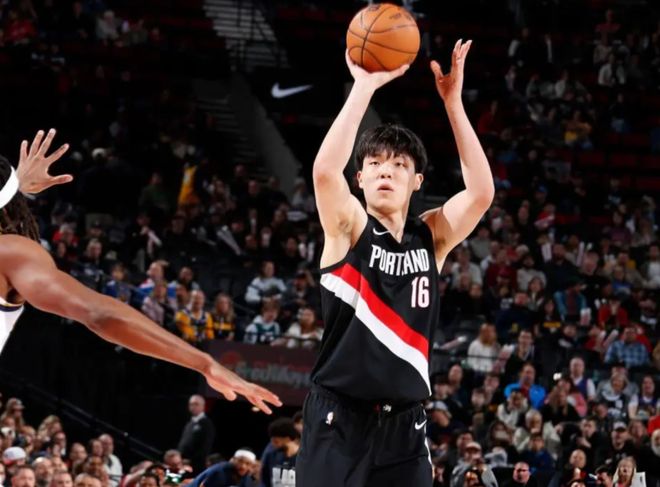 开拓者官宣下放杨瀚森！G联赛场均17分9.3板 有望连打6个主场__开拓者官宣下放杨瀚森！G联赛场均17分9.3板 有望连打6个主场