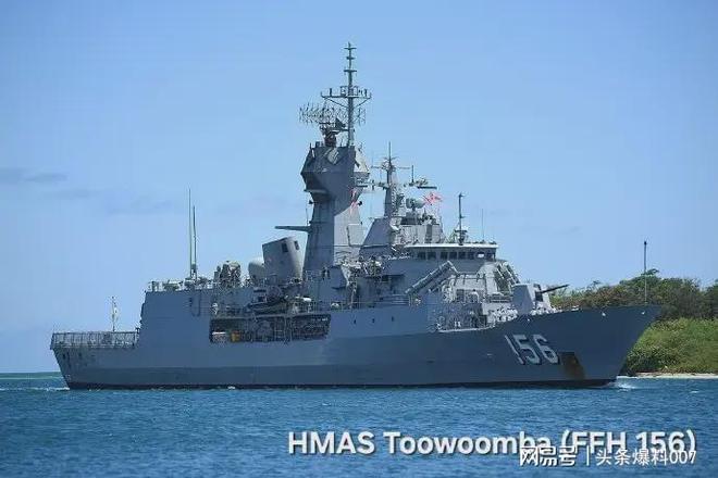 澳军舰疑撞死鲸鱼_井澳大海战_