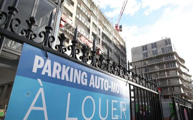 靠100个车位的“睡后收入”？巴黎男子提前退休！__靠100个车位的“睡后收入”？巴黎男子提前退休！