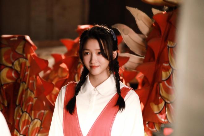 关晓彤被演戏耽误的主持人_关晓彤演技被认可_