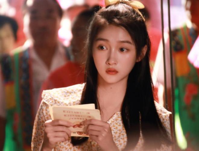 关晓彤被演戏耽误的主持人__关晓彤演技被认可