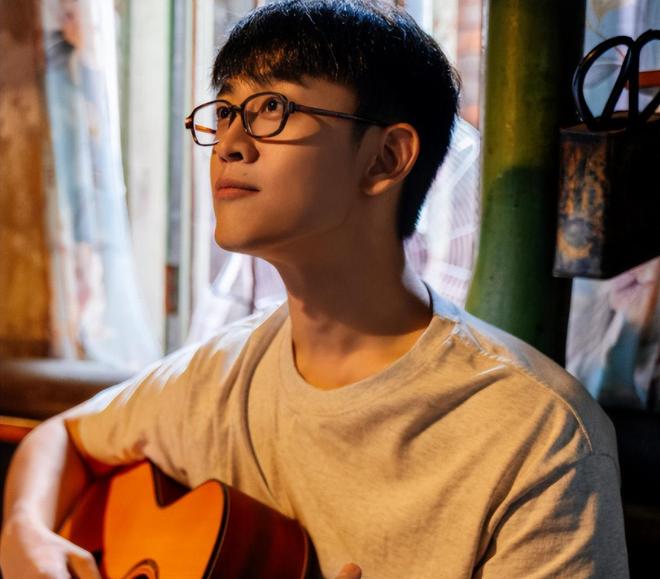 关晓彤演技被认可__关晓彤被演戏耽误的主持人