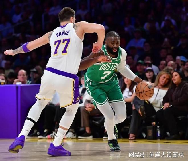 nba裁判詹姆斯卡佩斯__裁判詹炜现状