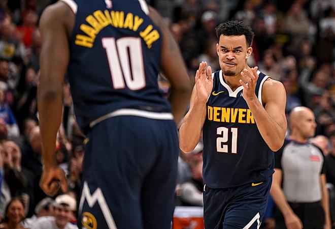 _轻轻松松完爆了开拓者！掘金锋线新星的身价看起来还在不断提升？_轻轻松松完爆了开拓者！掘金锋线新星的身价看起来还在不断提升？