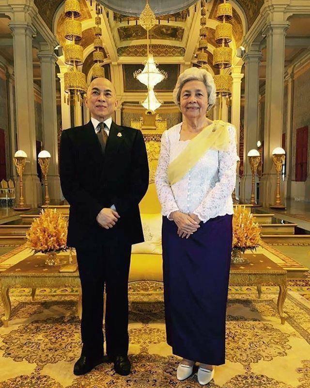 男命妻宫两硬无刑的意思__老无所依电影最后钱