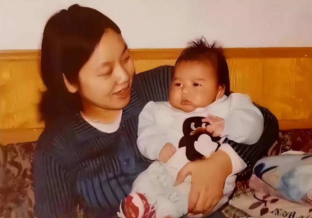 _离婚净身出户协议书_宝强离婚马蓉净身出户几率小