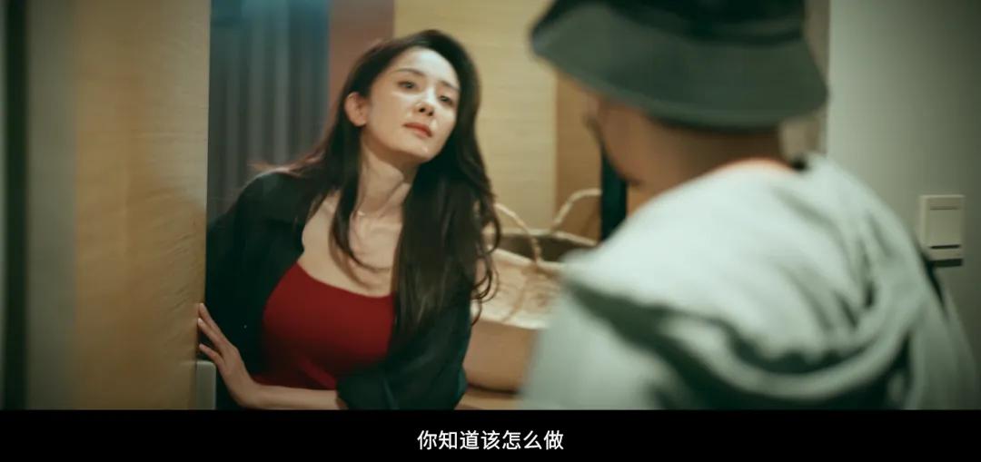 _张艺谋烂片神曲_张艺谋破10亿电影