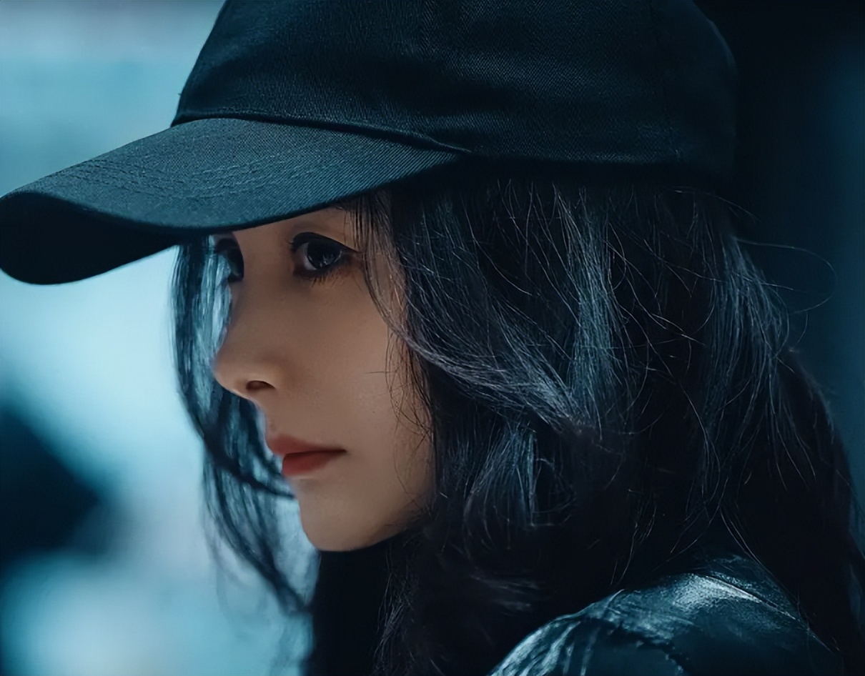 _张艺谋破10亿电影_张艺谋烂片神曲