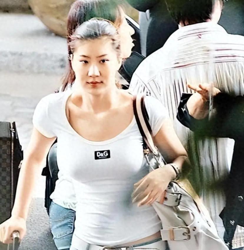 _谢霆锋原谅张柏芝采访_谢霆锋怼记者张柏芝