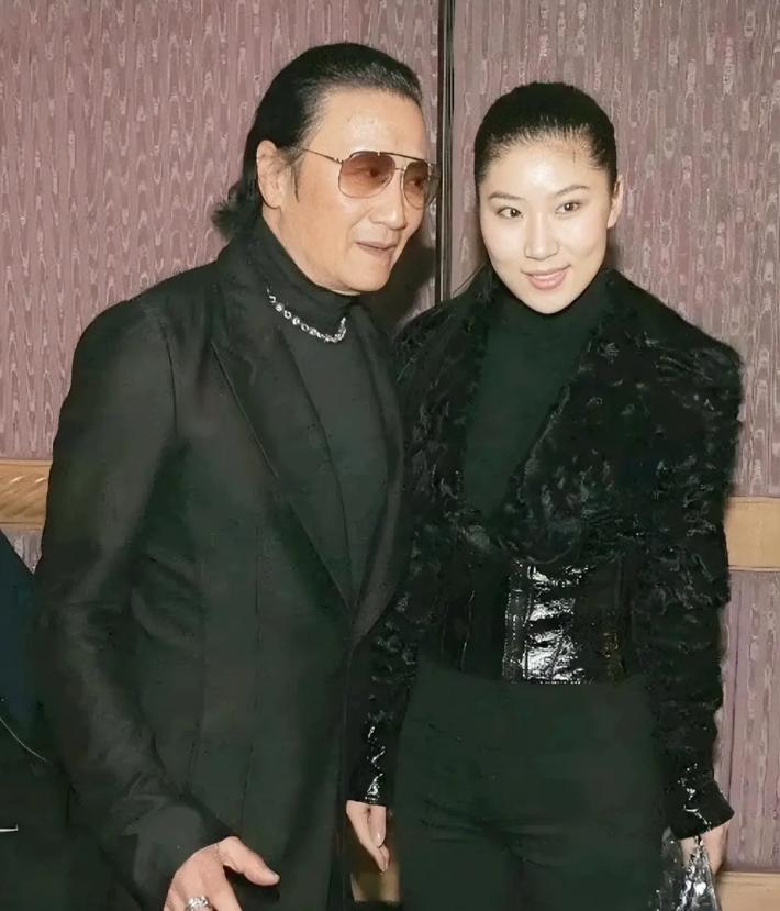 谢霆锋怼记者张柏芝_谢霆锋原谅张柏芝采访_