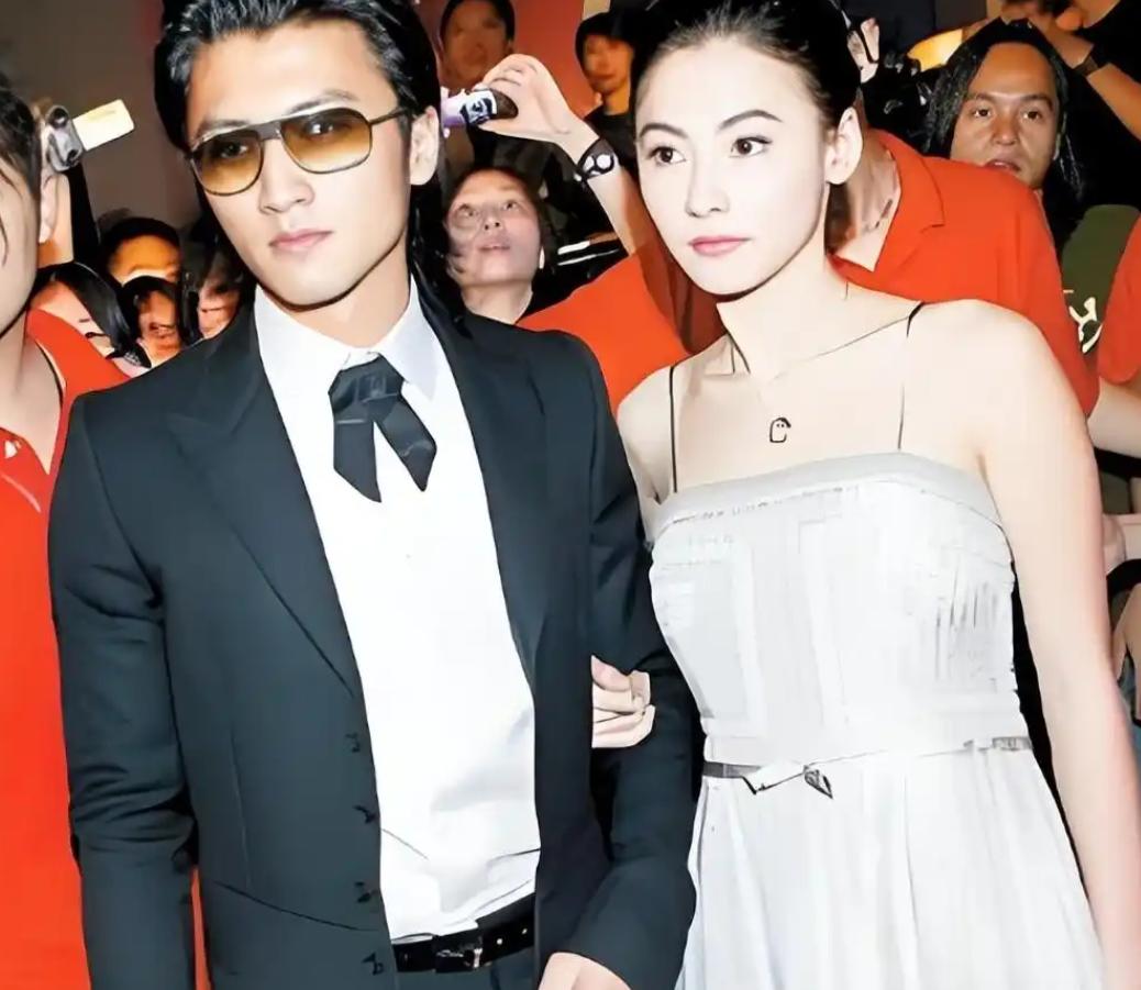 谢霆锋怼记者张柏芝__谢霆锋原谅张柏芝采访