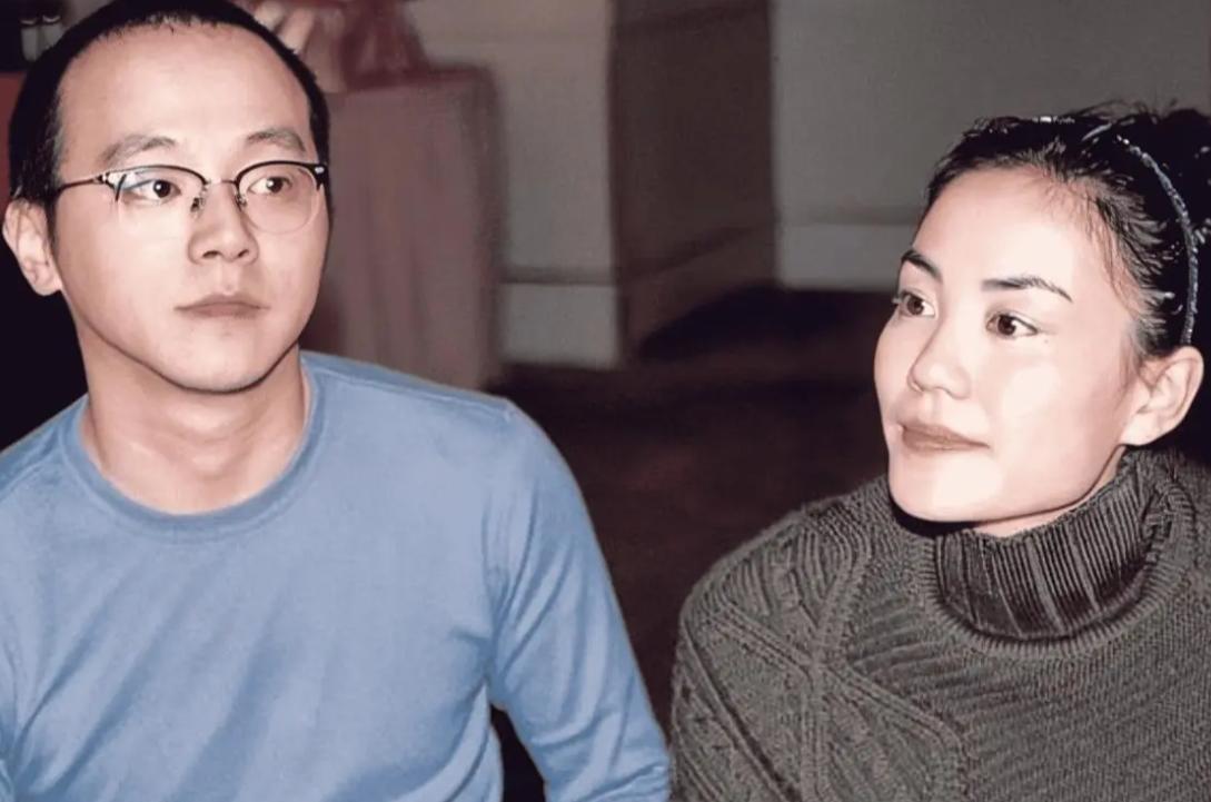 谢霆锋怼记者张柏芝_谢霆锋原谅张柏芝采访_