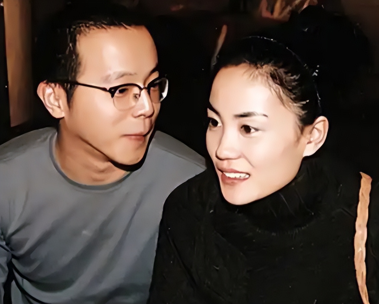 谢霆锋原谅张柏芝采访_谢霆锋怼记者张柏芝_