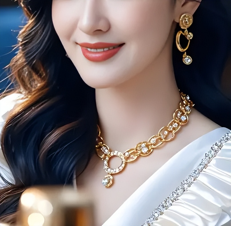 _讲一个“白富美”女星被“凤凰男”死缠烂打，婚后“各玩各”的瓜_讲一个“白富美”女星被“凤凰男”死缠烂打，婚后“各玩各”的瓜