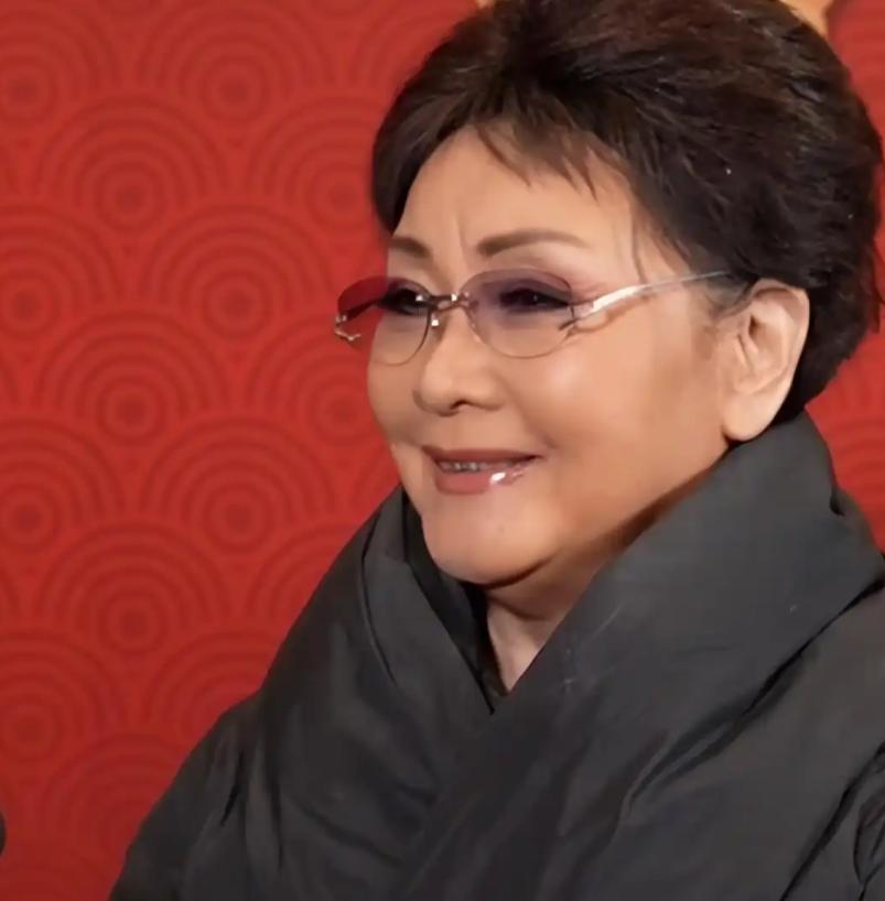 不演了？宣布退出春晚仅1天，李谷一走上李双江老路 蒋大为没说谎__不演了？宣布退出春晚仅1天，李谷一走上李双江老路 蒋大为没说谎