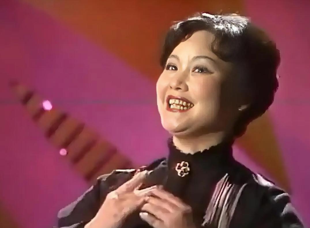 不演了？宣布退出春晚仅1天，李谷一走上李双江老路 蒋大为没说谎__不演了？宣布退出春晚仅1天，李谷一走上李双江老路 蒋大为没说谎