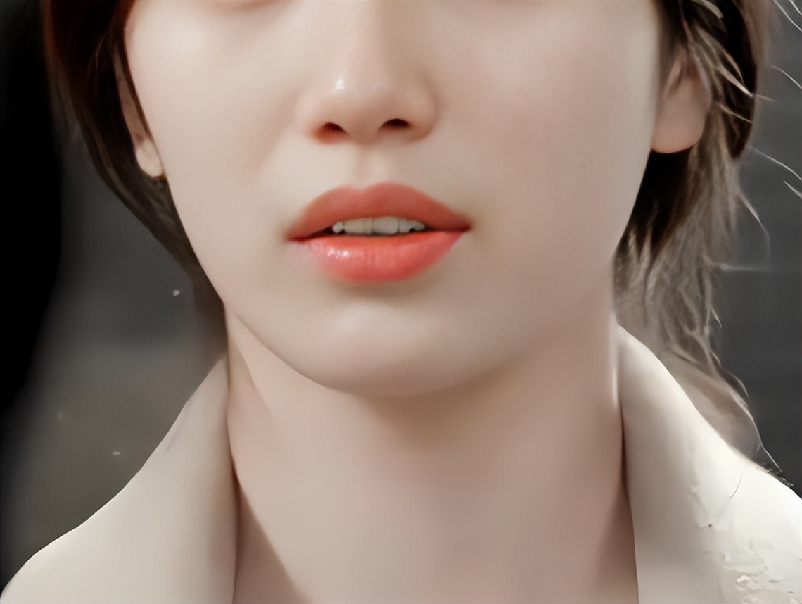 讲一个“娱圈大姐大”凶狠报复“小三”的瓜！__讲一个“娱圈大姐大”凶狠报复“小三”的瓜！